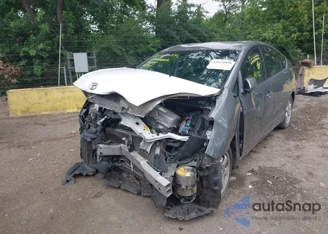 2004 Toyota Prius from USA, damaged, VIN JTDKB20U940065100